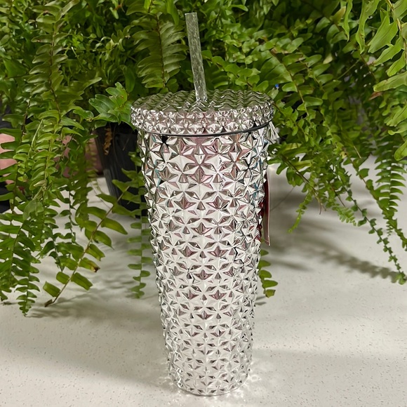 New metallic studded travel tumbler with lid and reusable textured straw… - Picture 1 of 4